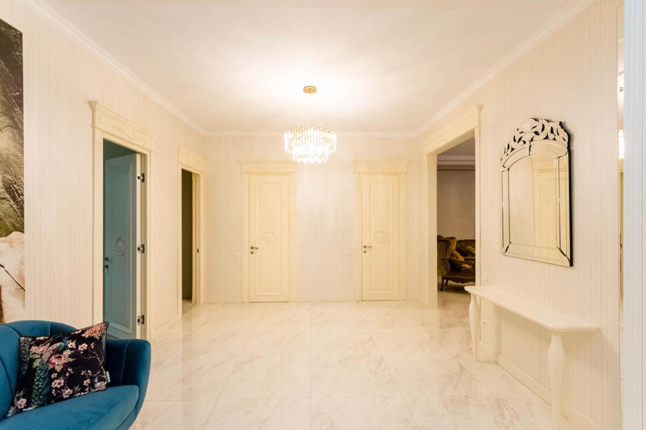 דירות טביליסי Luxury Landing IV מראה חיצוני תמונה